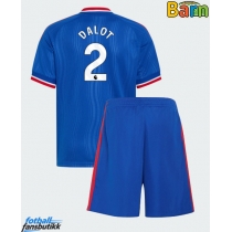 Manchester United Diogo Dalot #2 Bortedraktsett Barn 2026-27 Kortermet (+ Korte bukser)